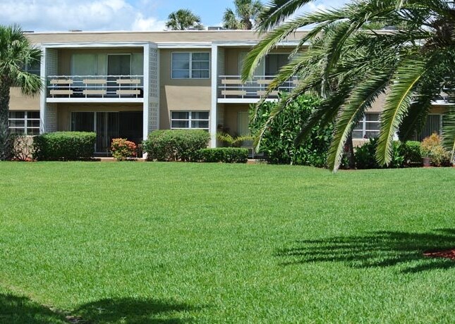 Shore View Apartments
