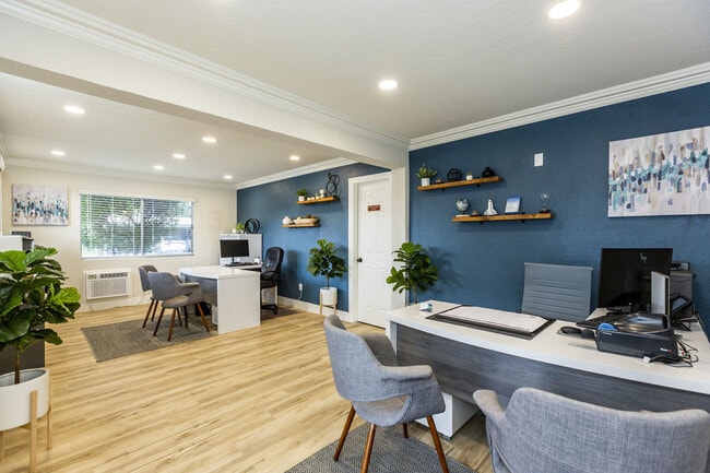Leasing Office