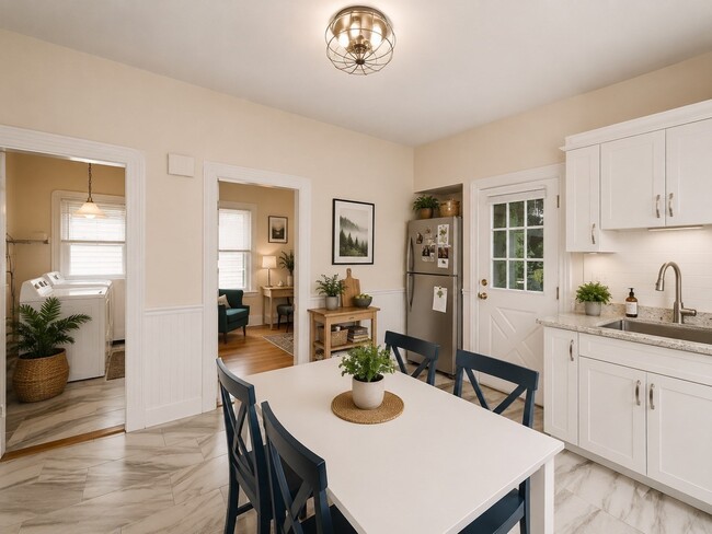48 Wordsworth St Unit 2