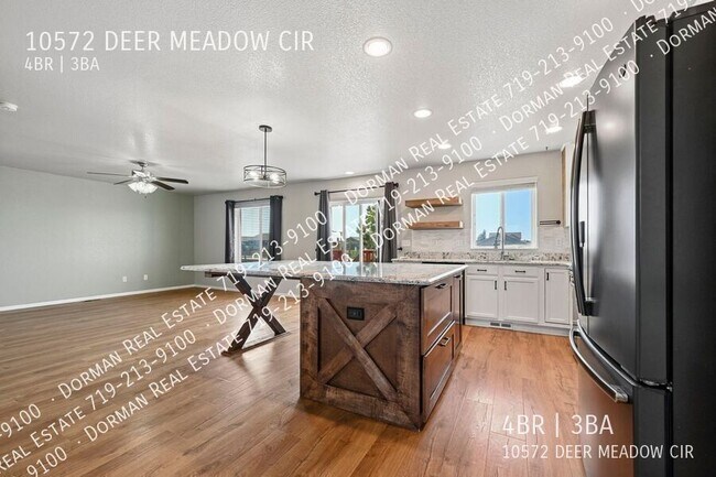 Photo - 10572 Deer Meadow Cir