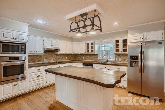 Photo - 114 Grassdale Rd