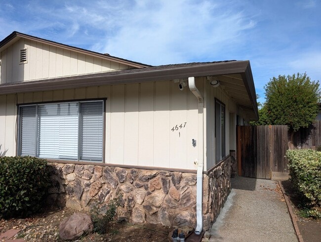 Photo - 4647 E Rishell Ct Unit #2