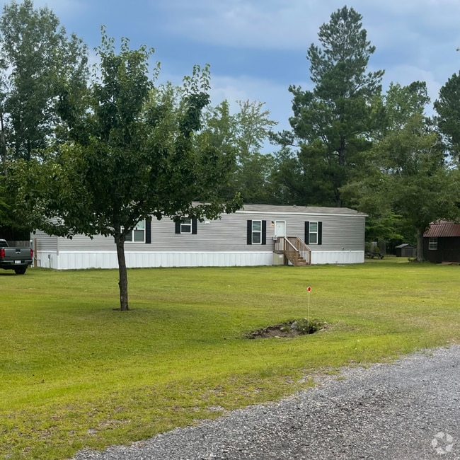 Building Photo - 339 Red Briar Ln Rental