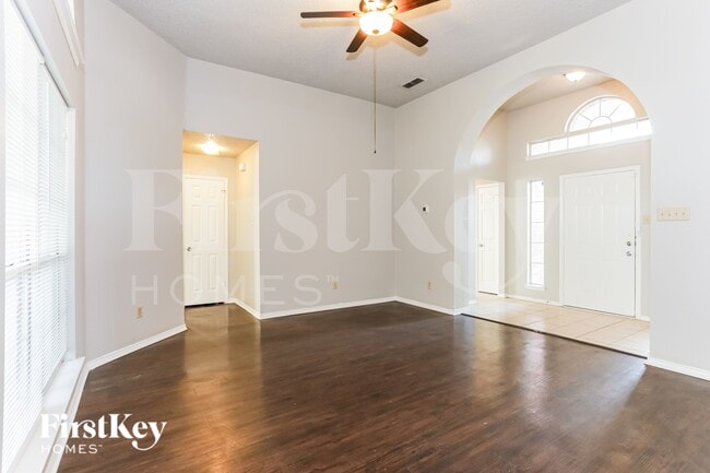 Photo - 5309 Tennis Villa Dr