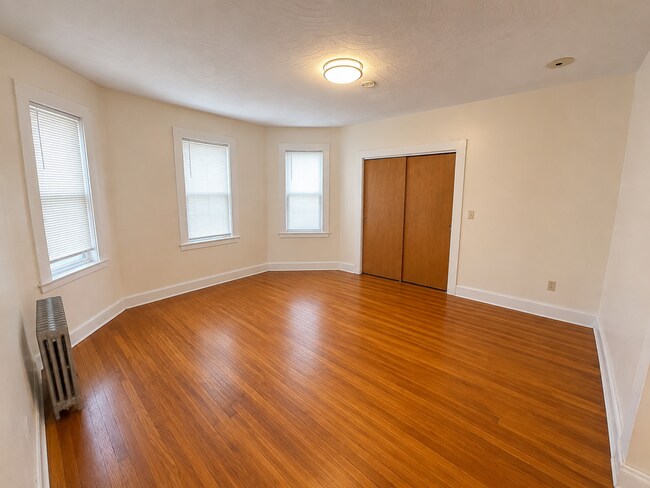 Photo - 333 Alewife Brook Pky Unidad B2