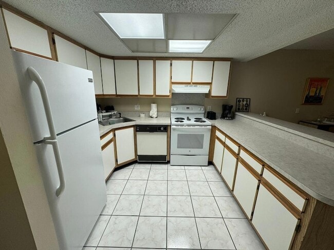 1680 Sunny Brook Ln Unit 211