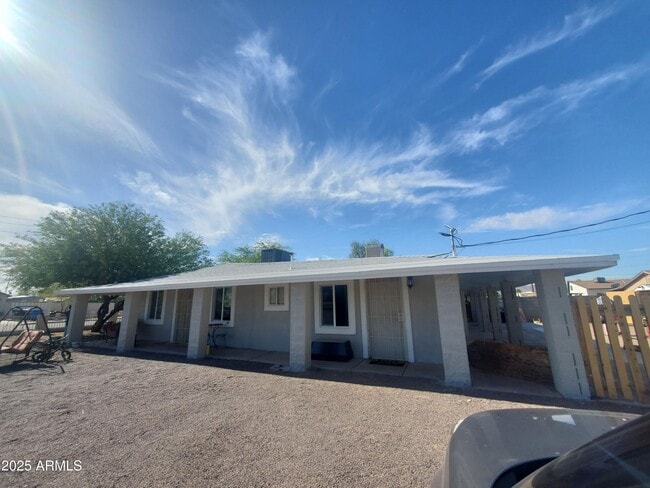Building Photo - 846 E Wier Ave Unit 5 Rental