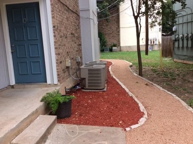 Photo - 11800 Alpheus Ave