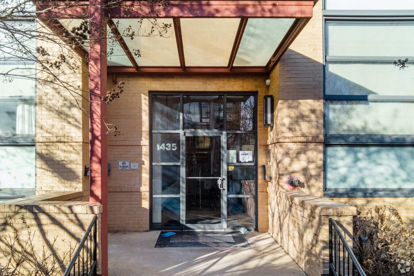 Entrada - The Barcelona