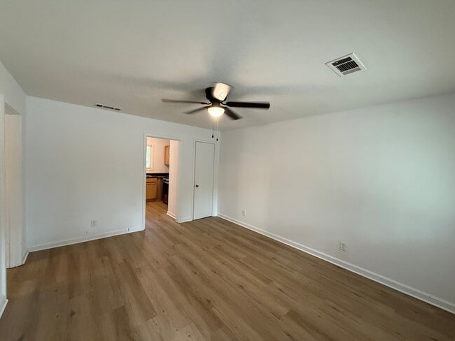 Photo - 2210 Fields Ave