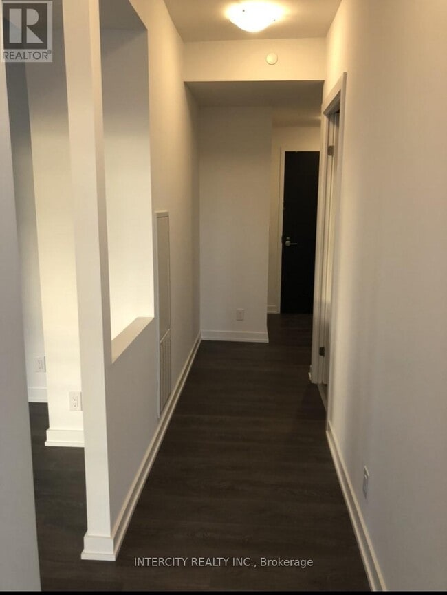 Photo - 609 Avenue Rd Unit 509