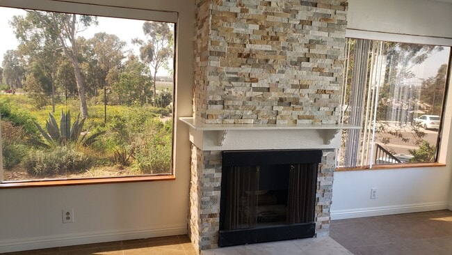 Photo - 22 Latitude Ct