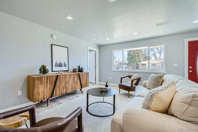 Photo - 1881 E 84th Ave Unidad 1881 E 84th Ave