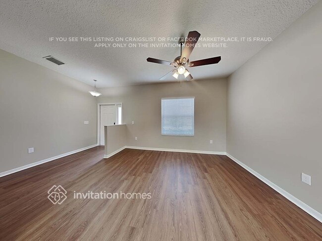 Photo - 4628 Hickory Stream Ln