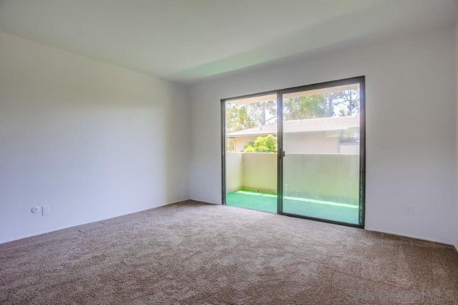 Photo - 4651 Pico St Unidad 111