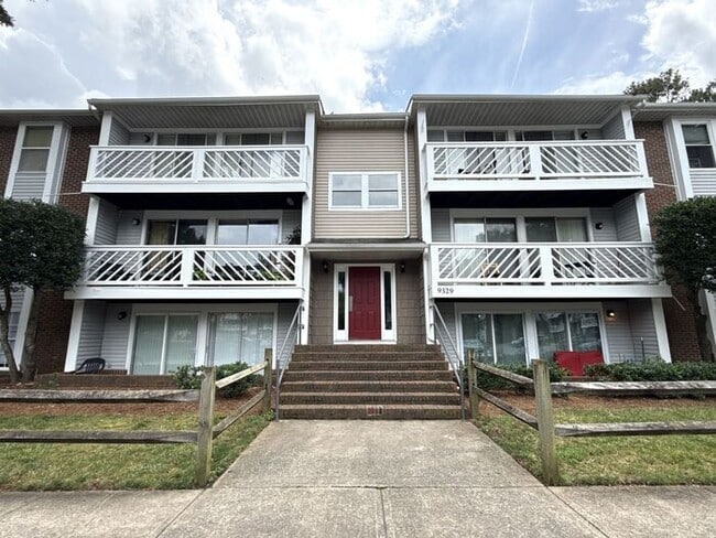 Building Photo - University - T.R. Lawing Realty Property