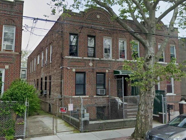 Building Photo - 933 Saratoga Ave Unit 3