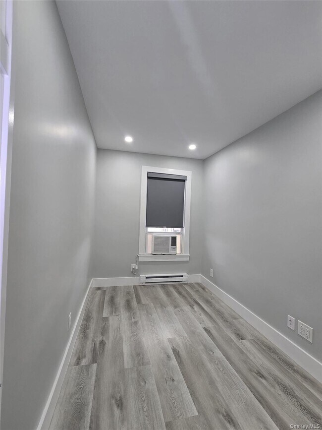 Photo - 59-34 Flushing Ave Unidad 2