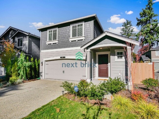 Building Photo - 4 Bed and 2.5 Bath Single-family Home is Available for Rent!