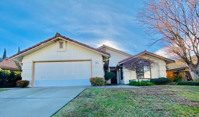 Building Photo - Single Story Beautiful Bay View Home