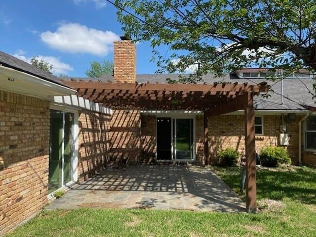 Photo - READY NOW! COME CHECK IT OUT!