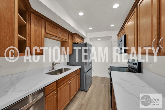 Photo - Newly Remodeled Duplex in Cottonwood Heights!