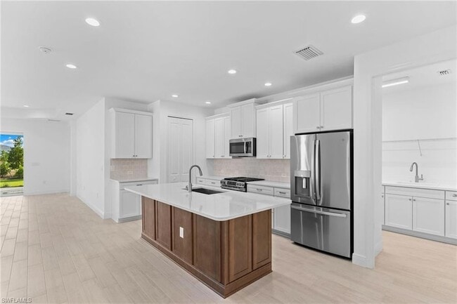 Photo - 4580 Skysail Dr