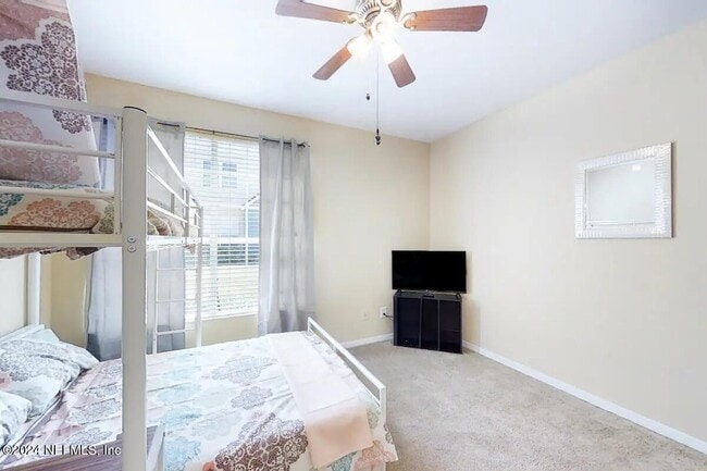 Photo - 13703 Richmond Park Dr N Unit 1905