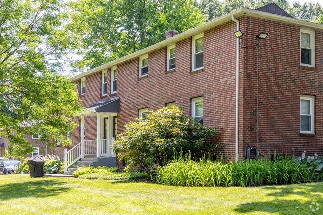 Green Hill Park Apartments Worcester