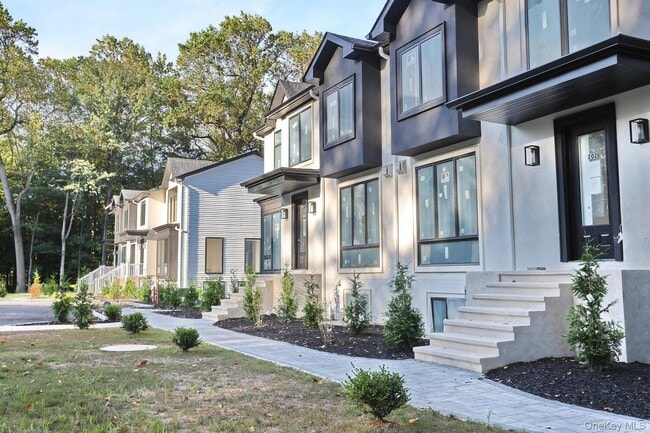 Photo - 619 Union Rd