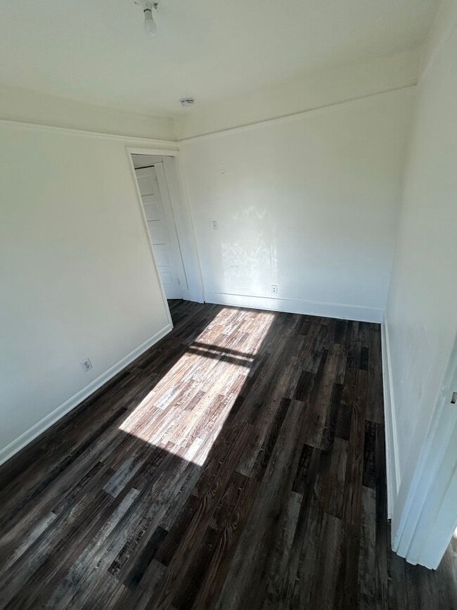 Photo - 1014 W 11th Ave Unit 2