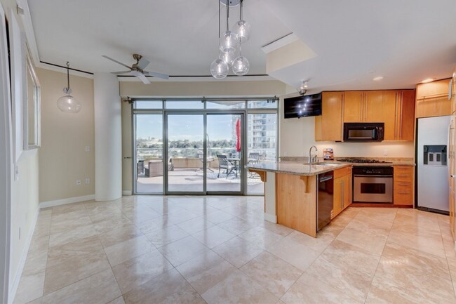 Photo - 801 Ash St Unit 802