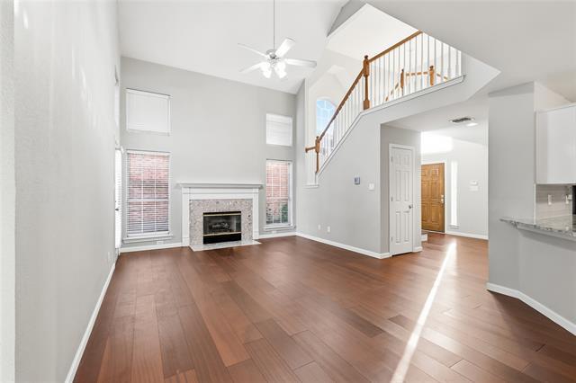 Photo - 2097 Amherst Dr