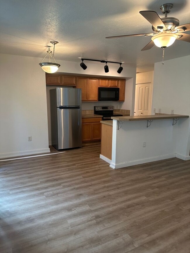 Photo - Cute 3 bedroom, 2 bath townhome with Community Pool in Boise