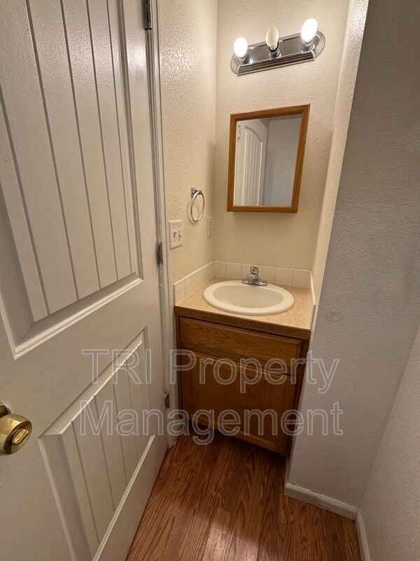 Photo - 2027 Birch Ave