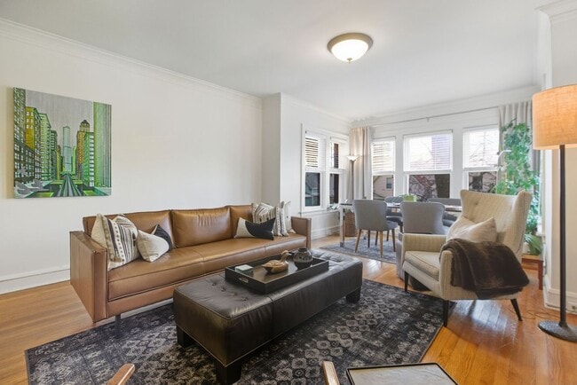 Photo - 1624 W Olive Ave