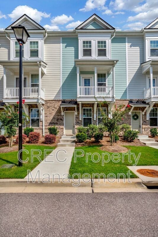 Building Photo - 306 Pathfinder Way