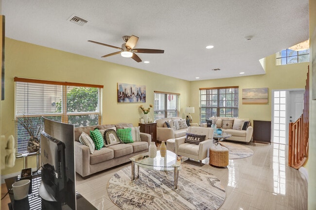 Photo - 7214 Panache Way