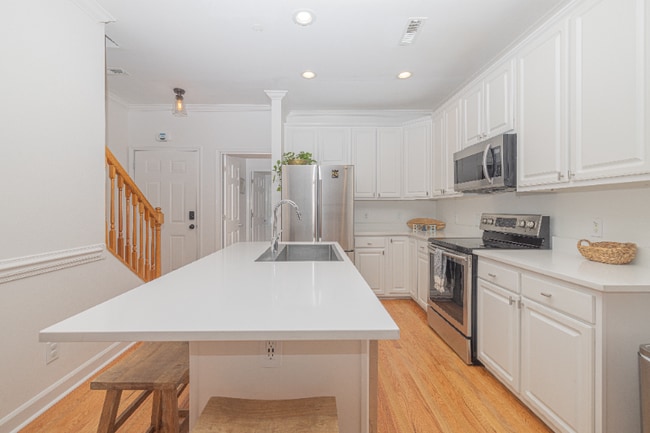 Photo - 81 Sandbar Ln