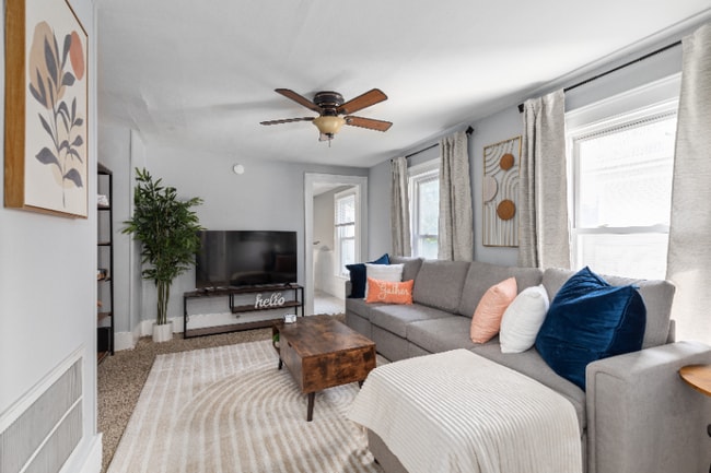 Building Photo - 108 Pharis St Rental
