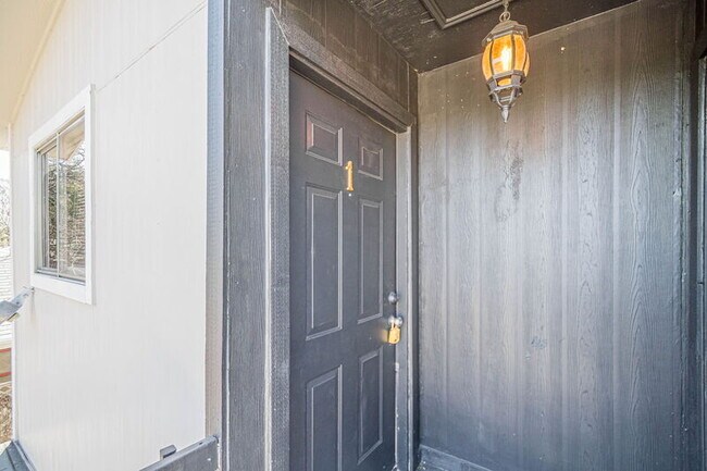 Photo - 2323 Arbor Pl