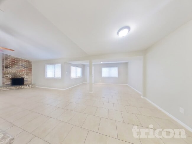 Photo - 5515 Fallengate Dr