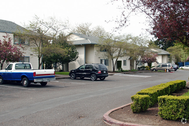 East Park Place Apartments - East Park Place Apartments