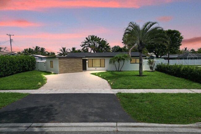 Photo - 1001 SE 13th Ct House