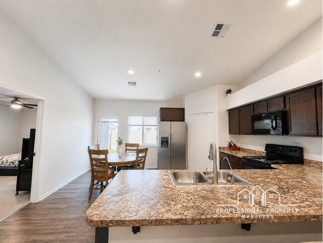 3633 S Desert Sky Dr