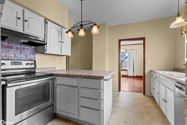 Photo - 1303 Smith St