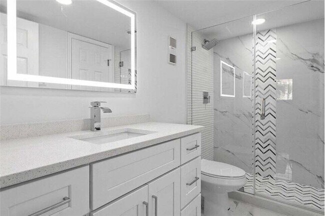 Photo - 7076 Huntington Ln Unit 207