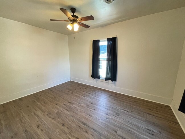 Photo - 643 1/2-580-582 State St Unit 580 1/2 State Street