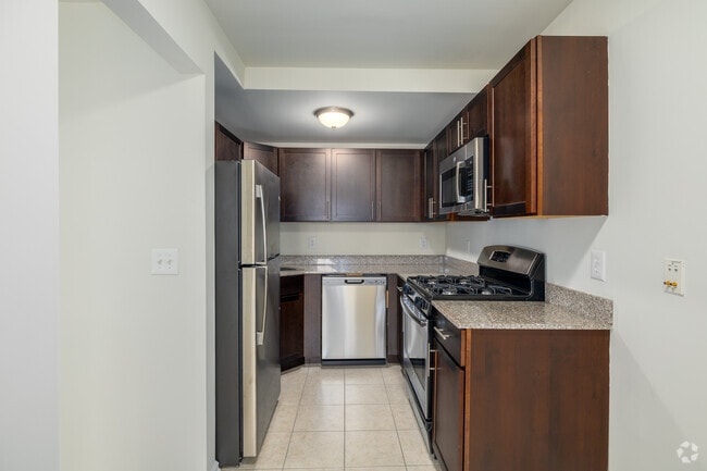 2BR, 2.5BA - 1,100SF - Kitchen - Liberty Terrace