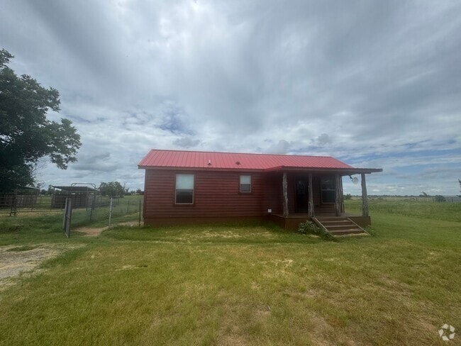 Building Photo - CABIN - Brock ISD - HORSES WELCOME Rental